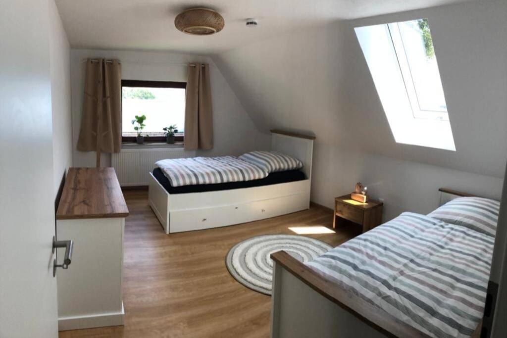 Ruhig Gelegene, Top Moderne Ferienwohnung - Hot Tub Und Sauna Gegen Aufpreis Neuhaus an Der Eger Εξωτερικό φωτογραφία