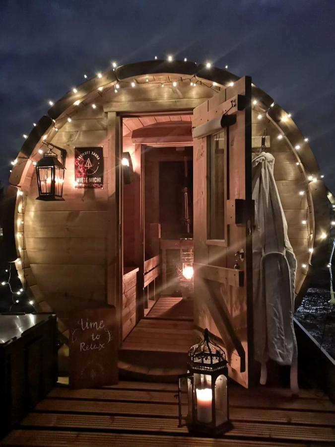 Ruhig Gelegene, Top Moderne Ferienwohnung - Hot Tub Und Sauna Gegen Aufpreis Neuhaus an Der Eger Εξωτερικό φωτογραφία